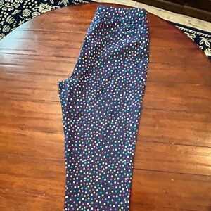 Pretty Polka Dots Slimstation Capris Size 16 Like New!